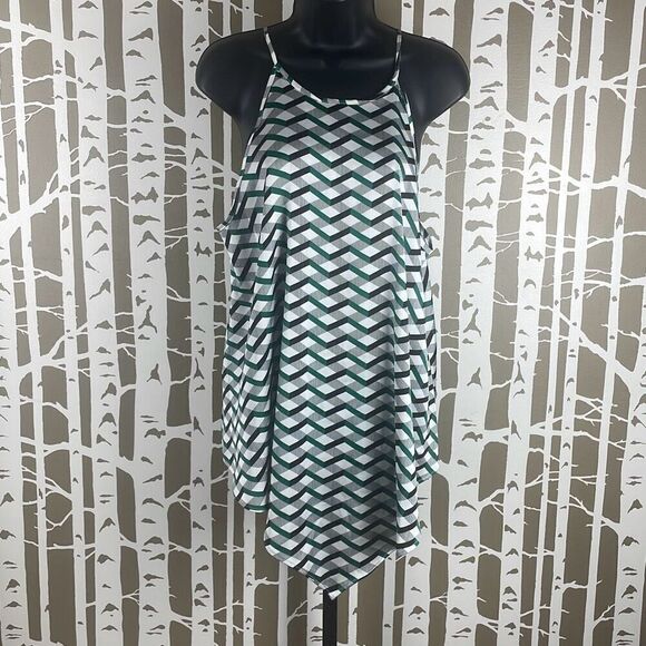 NEW Satin Geometric Print Handkerchief Hem High Neck Tank Top L - Picture 1 of 8